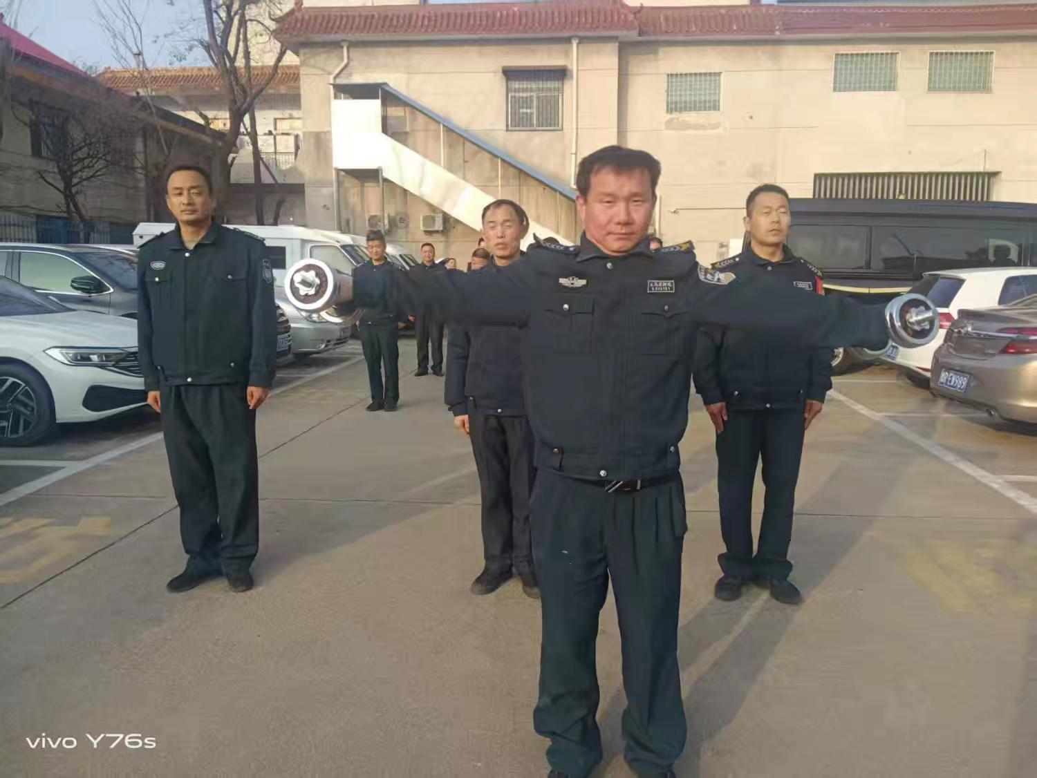 1740703175896557.jpg 1740703175896557.jpg